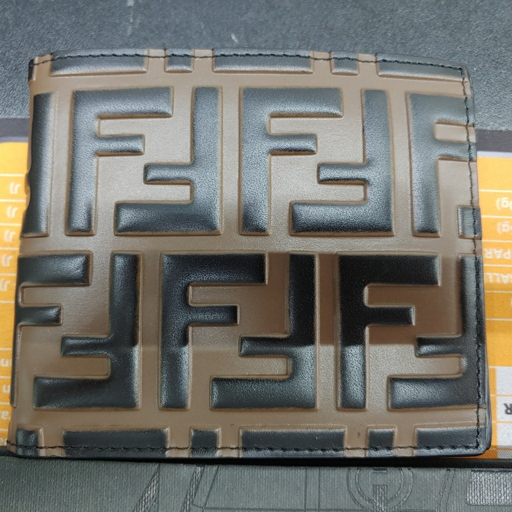 New Mens FENDI wallet